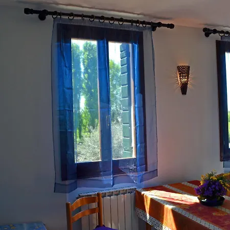 Casa Country Oda ve Kahvaltı Mirano